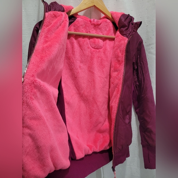 IVVIVA GIRLS JACKET Sz 12 Color Rasberry - Picture 9 of 15